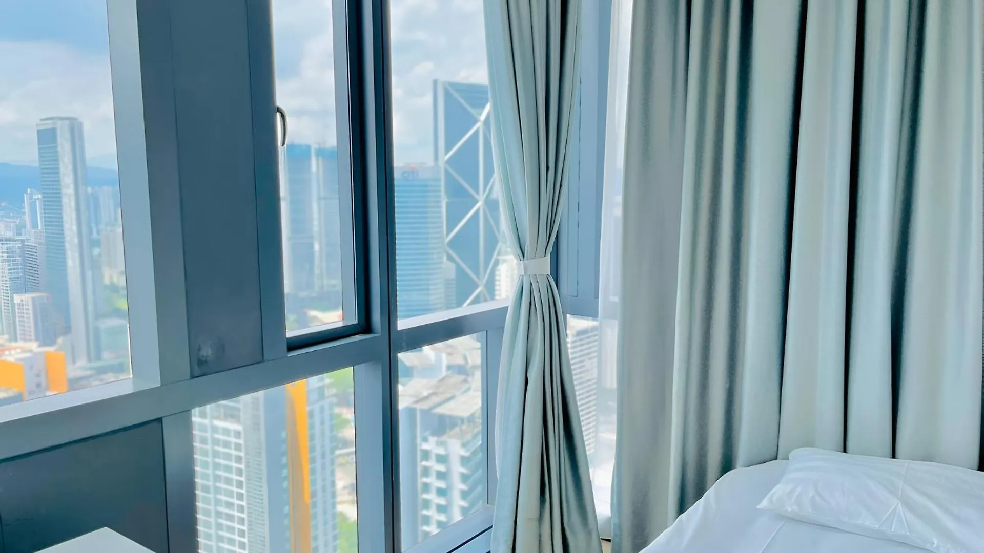 Kl Point At Star Residences Klcc Kuala Lumpur Apartment